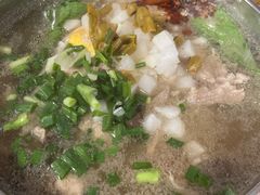 -白露塘杀猪粉(药王街店)
