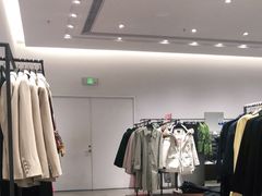 -URBAN REVIVO(深圳华润万象天地店)