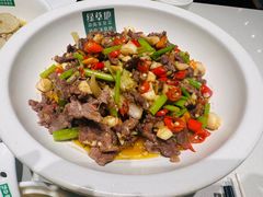 -绿草地·湘菜(7mall店)