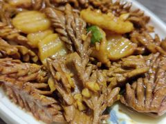 爆炒腰花-闫府私房菜·百年鲁菜(恒隆店)