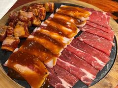 -山之屋炭火烧肉·生啤畅饮(大朗万科中央公园店)