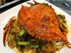 姜葱炒螃蟹-覃记海鲜美食餐厅
