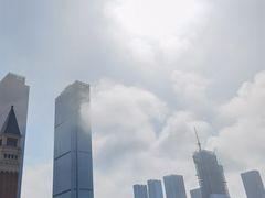 -大连星海皇冠假日酒店