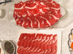 -海鲨湾海鲜会馆(百家湖1912店)