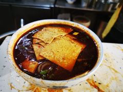 -老字号杨坡红油米线腊汁肉夹馍(东四道巷店)