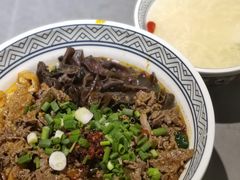 -粉吖吖·邵阳米粉(体育西路店)
