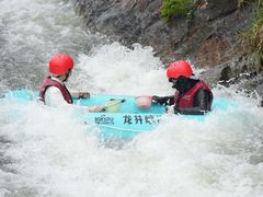 -龙井峡漂流