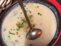 -威记烧嘢·南宁烧烤·超级生牛(绿地店)