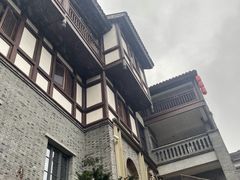 -磁器口古镇