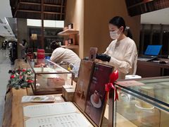 -théATRE 茶聚场(王府中環店)