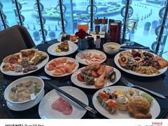 -圣丰索菲特·2 On 988 Café 自助餐厅