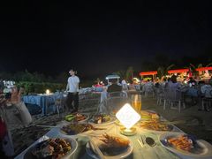 -亚龙湾希尔顿自助餐厅·海鲜·烧烤·沙滩BBQ·现场乐队