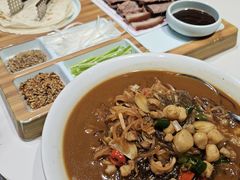 -乔家小院•非遗驴肉•本地小海鲜(滨河路店)