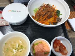 -本粥&拌饭cafe(欧亚新生活店)