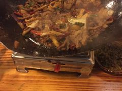 -富正毅三下锅·湘西韵味(天门山索道店)