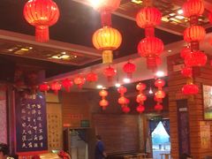 -亮欢寨酸汤鱼(沙冲路店)