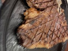 -恰餐厅及酒吧 CHAR Bar & Grill (北京丽都皇冠假日店)