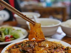 蒜泥白肉-温记府廟豆汤饭·始于1955年(海椒店)