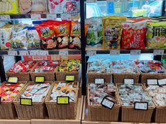 零售区-来伊份(田东路店)