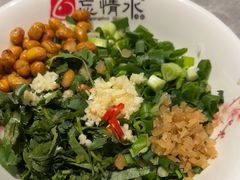 -忘情水鱼头·鲜鱼火锅(滨江中路店)