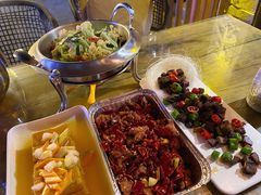 -隔壁老王·家常云南菜(花巷店)