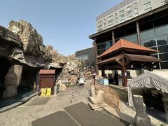 -裕龙汤泉