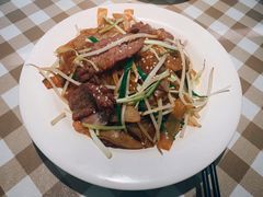 -新大咀港式茶餐厅(宝山万达店)