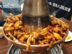 -超越炭火牛蛙火锅鸡(河东店)