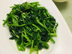 -鑫悦楼煎蟹·16年海鲜大排档