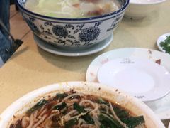 -桥香园云南过桥米线(金马碧鸡店)
