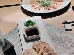 -穹六人间 people 6(岳阳路店)