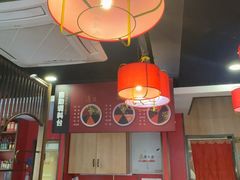 -鲁员外地锅鸡地锅鱼(古墩路店)