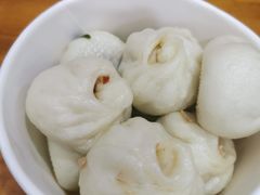 肉包-红帽叔叔包子