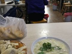 -老东门糁烫面角总店