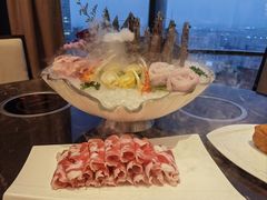 -金陵饭店 56F 家·海鲜火锅餐厅