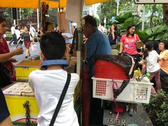 -詹爷爷乌节路街头冰淇淋