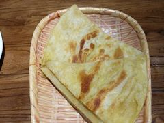 -东来菜馆•手抓海鲜家常菜•海鲜锅贴(鸽子窝店)
