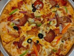 -Tube station站点比萨(王府井百货店)