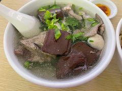 -三身人金新肠粉(丹霞店)