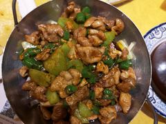 鼎锅辣汁肥肠-缪氏川菜(丰盛町店)