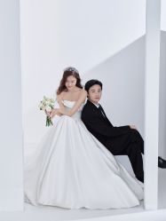 -角色婚纱摄影(中心店)