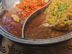 -阿瓦山寨·湘菜现炒·剁椒鱼头王(咸阳总店)