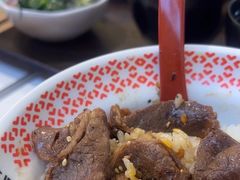 蒜蓉黄油横膈膜烧肉饭-牛邸·烧肉饭(来福士店)