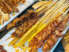 -卞二小串·鹤岗烧烤·坑烤(永定路店)