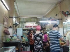 -Bánh Mì Huynh Hoa
