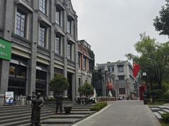 -陈仓老街美食天地