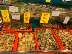 -鲜入围煮花胶鸡海鲜火锅