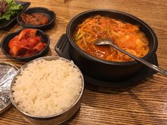 -吴草鸡爪오초닭발韩食堂(融恒盈嘉中心店)