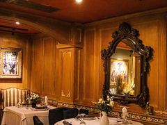 -火车头法国西餐厅