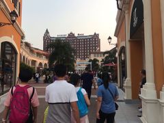 -佛罗伦萨小镇广佛名品奥特莱斯(疏港路店)